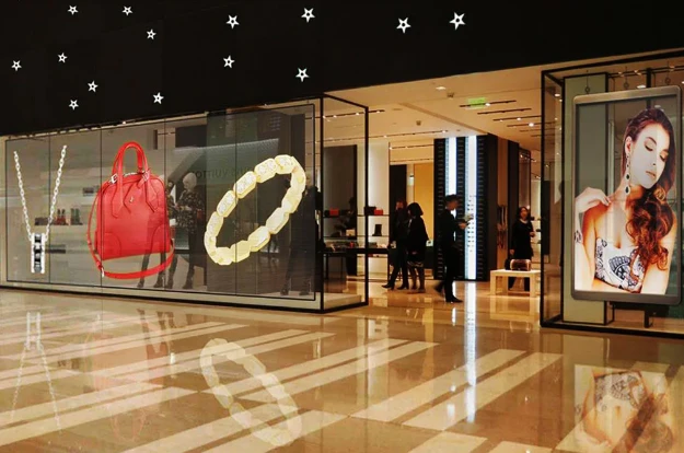 Transparent LED Écran vs Traditionell LED Display